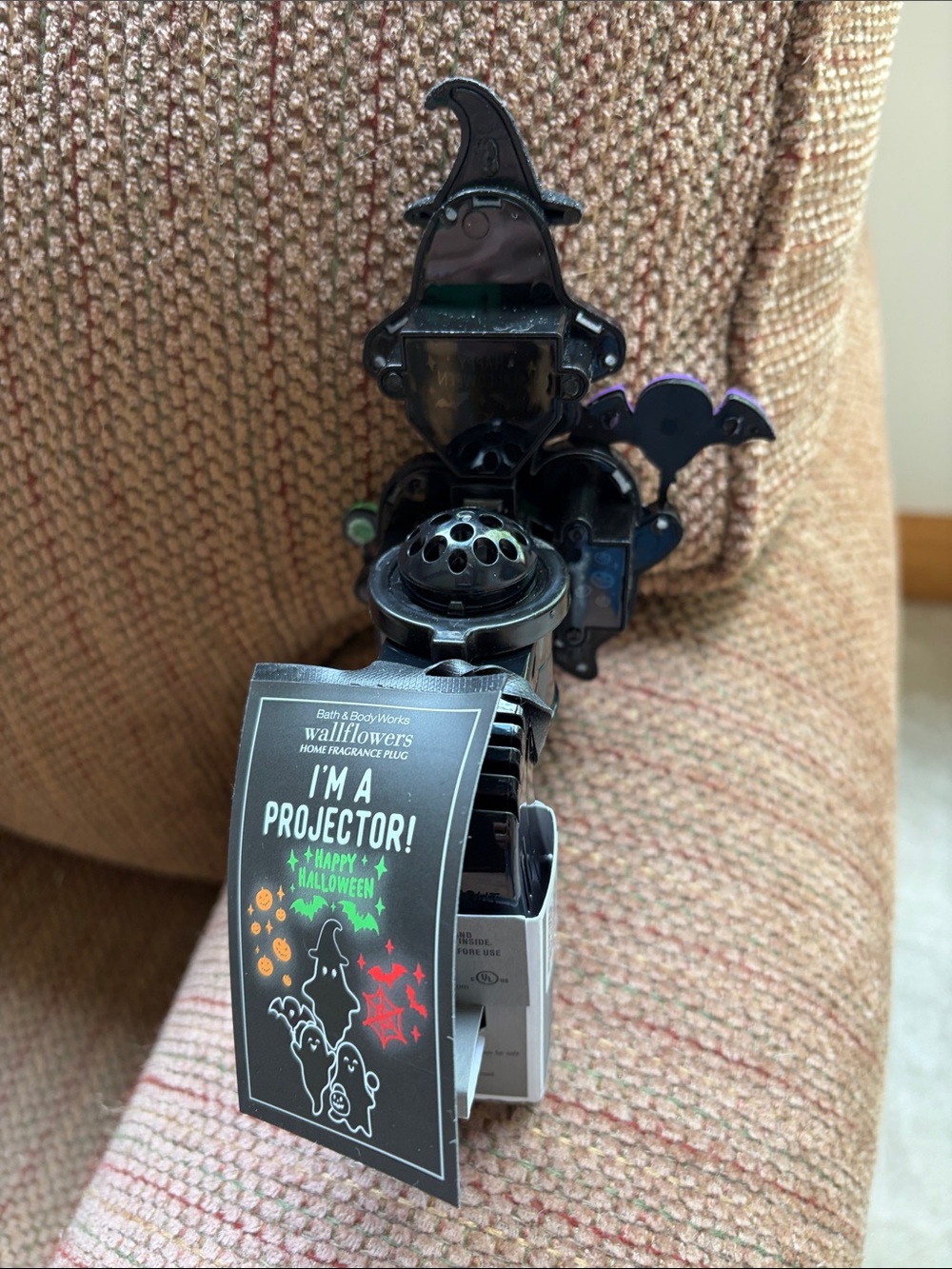 Bath & Body Works Ghoul Friends Ghost Projector Wallflower Nightlight Plug NWT - Picture 4 of 4